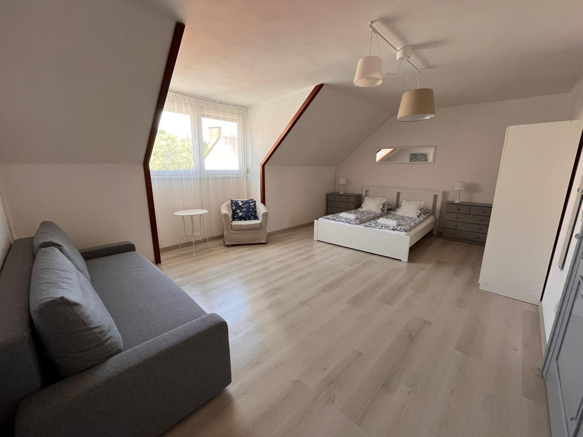 Pacsirta Apartman Grand Егер Екстериор снимка